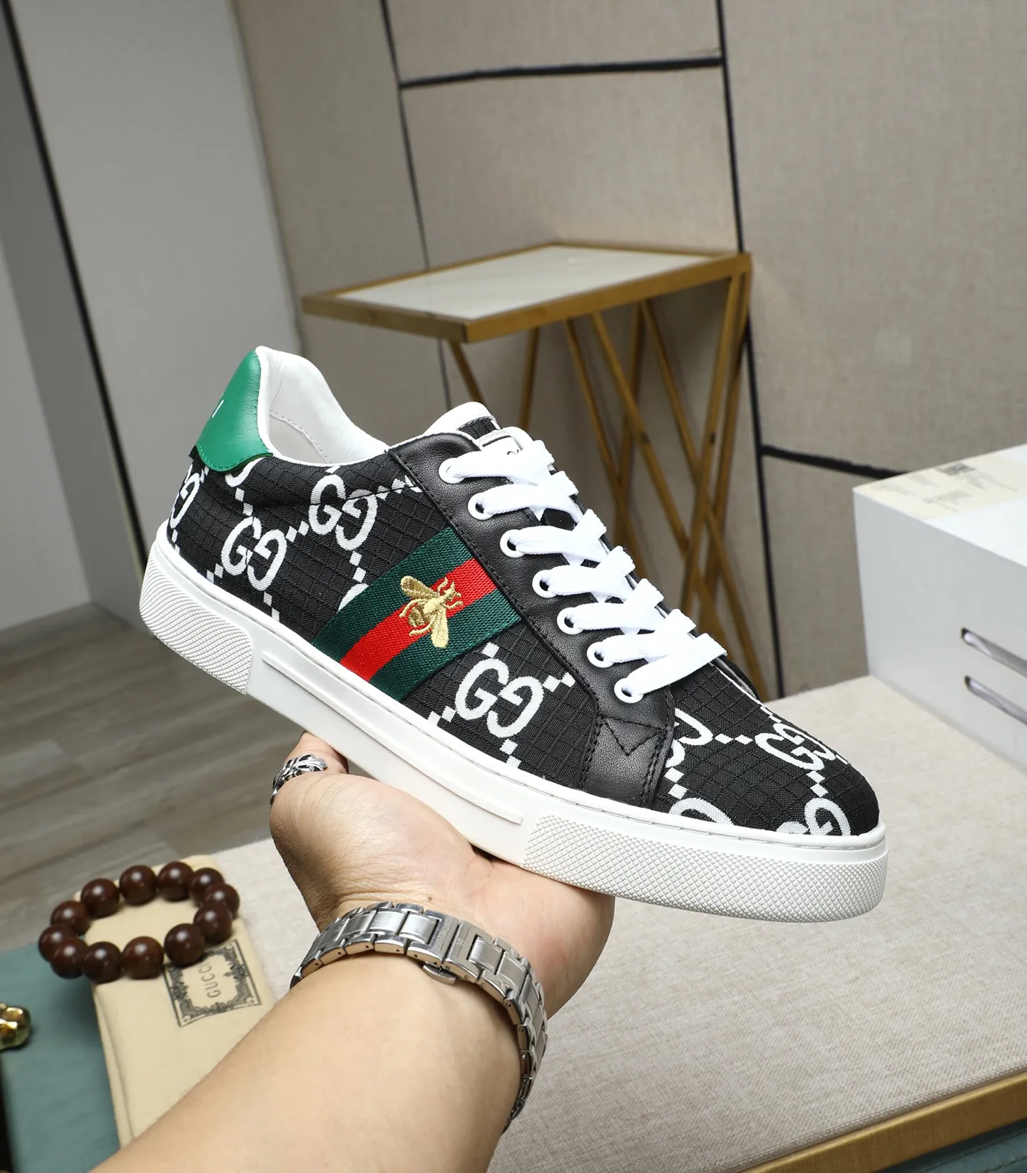 Men's shoes💰420 GUCCI🔍🔍latest spring style On sale at the same time at the counter, original calfskin imported from Italy, genuine leather lining, (high-end, luxury, and class) exquisite workmanship, soles: original soles specially provided by the original factory, ⚠Exclusive double-layer movable molded soles are super comfortable⚠, real photos🎬The real ones are better🔍🔍"High quality·Follow the order" code number 38-44